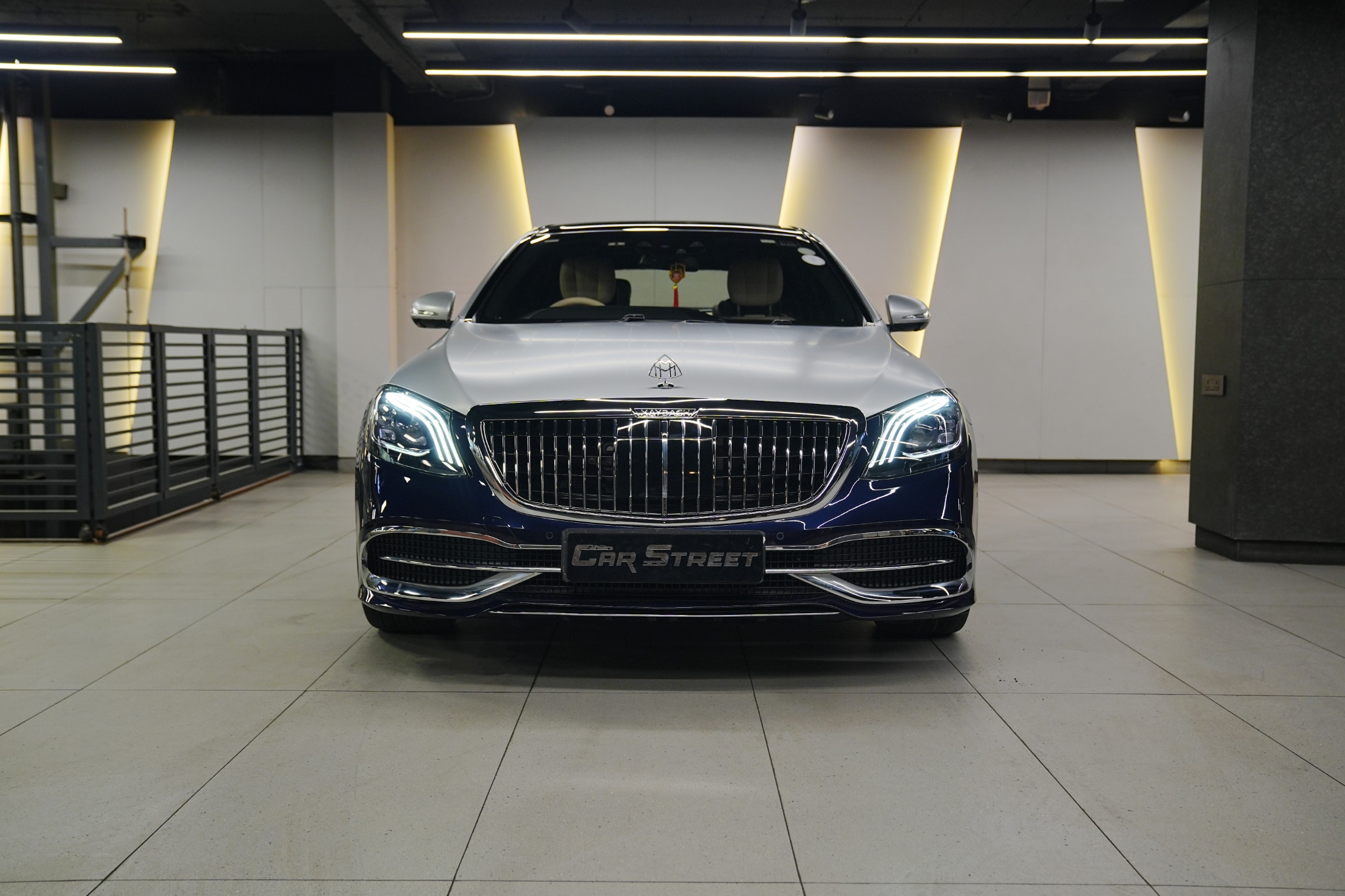 Mercedes-Benz S-Class  S500 Maybach